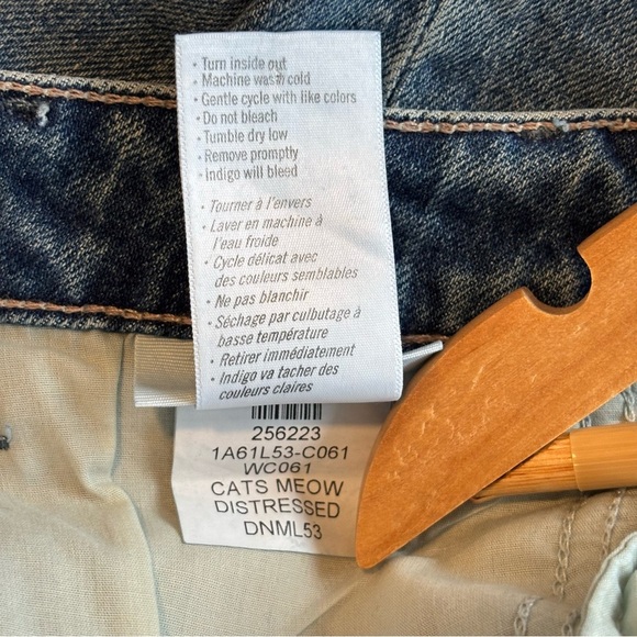 NWT PAIGE Alexis High Rise Barrel Leg Cats Meow Distressed Medium Wash Jeans - Picture 14 of 16